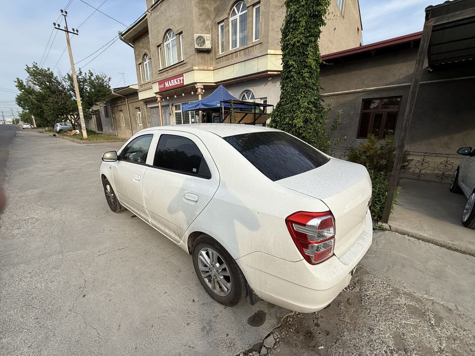 Chevrolet Cobalt 2024 — 3
