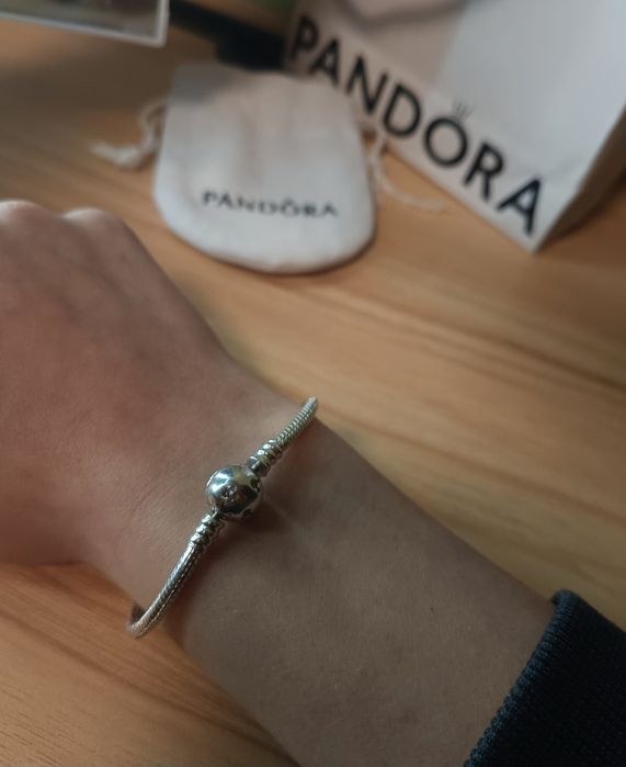 Оригинална гривна Pandora