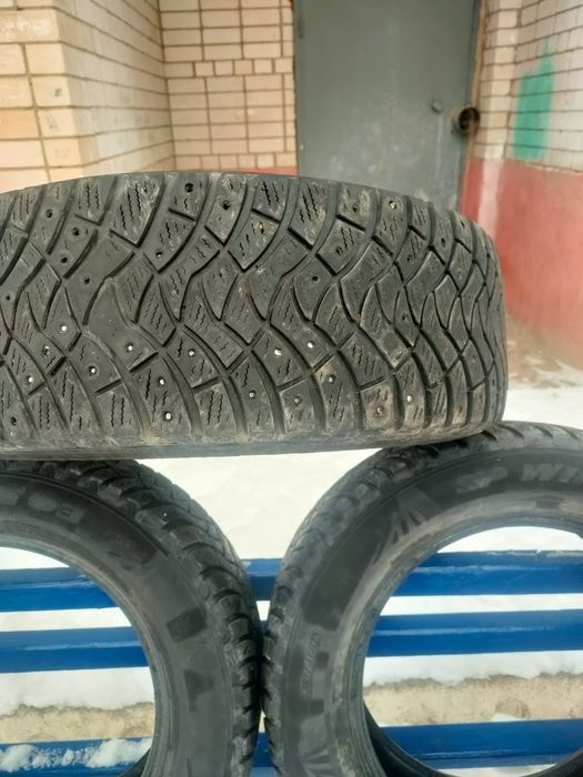 Продам зимние шины