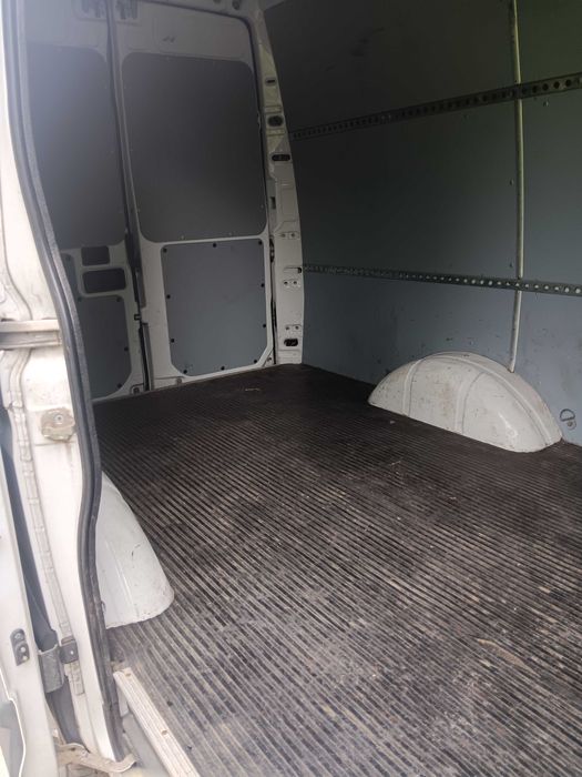 Бус Iveco  Daily
