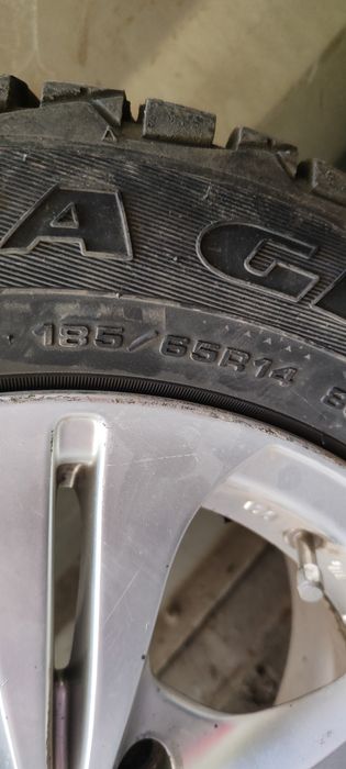 Продам шины 185/65/14