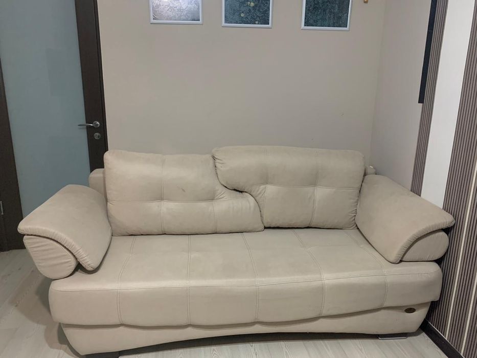 Продам диван в хорошем качестве!