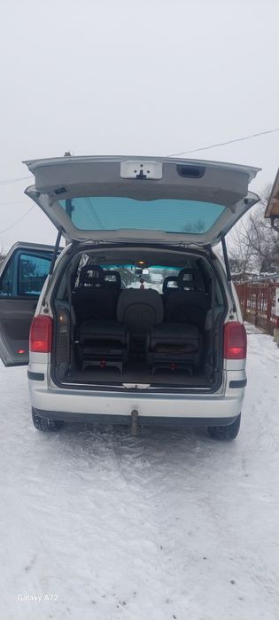 VW Sharan 19 116 cai