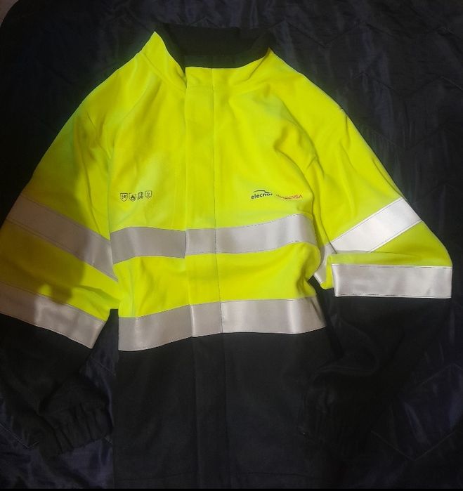 Мъжки Поларени работни якета  и комплект гумирани панталон и яке за дъ