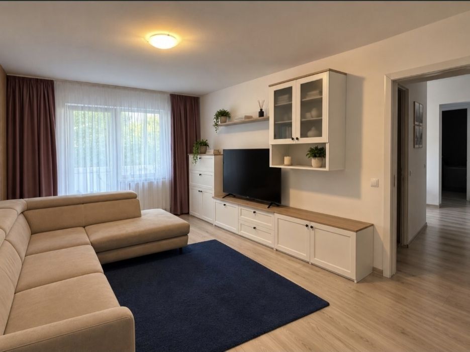 Inchiriere apartament 2 camere, bdul Pandurilor, mobilat si utilat complet