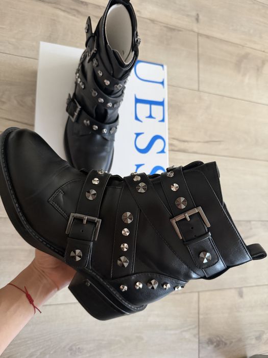Оригинални дамски боти Guess – Размер 40