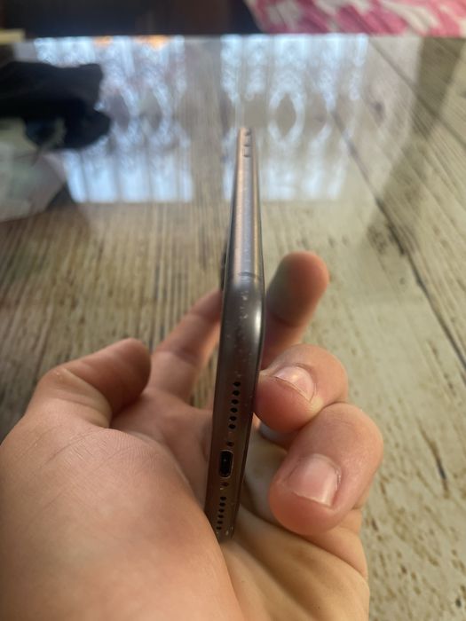 Vand iphone 11 64 gb