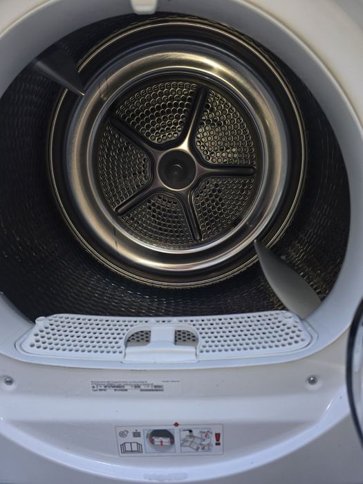 Сушилня  SIMENS IQ700