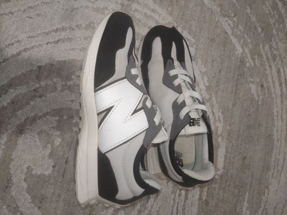New balance детски номер 33.5