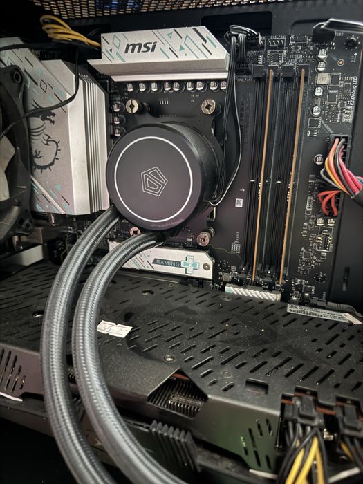 Ryzen 5 7600x + ID Cooling 240