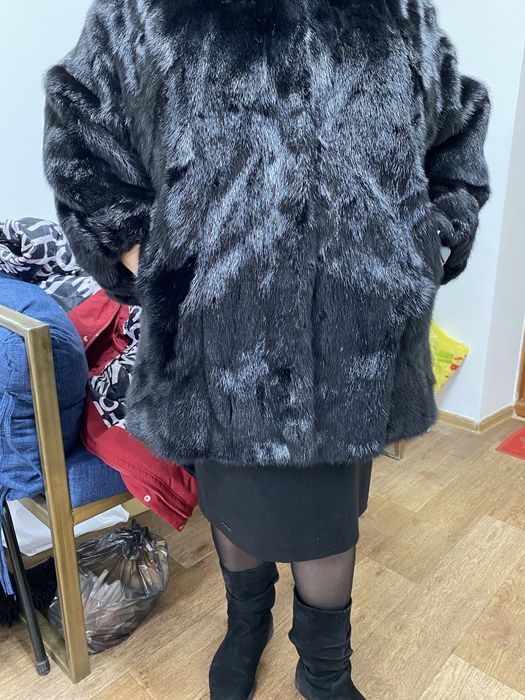 Продам шубу в хошем состоянии