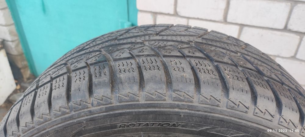 Продам резину всесезонная,.