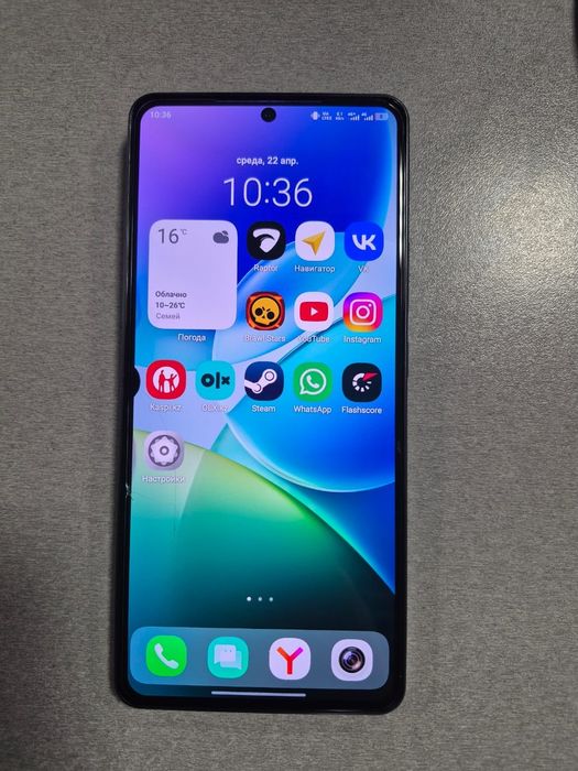 Продам смартфон iqoo