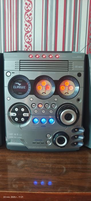Продаём музыкальную Philips