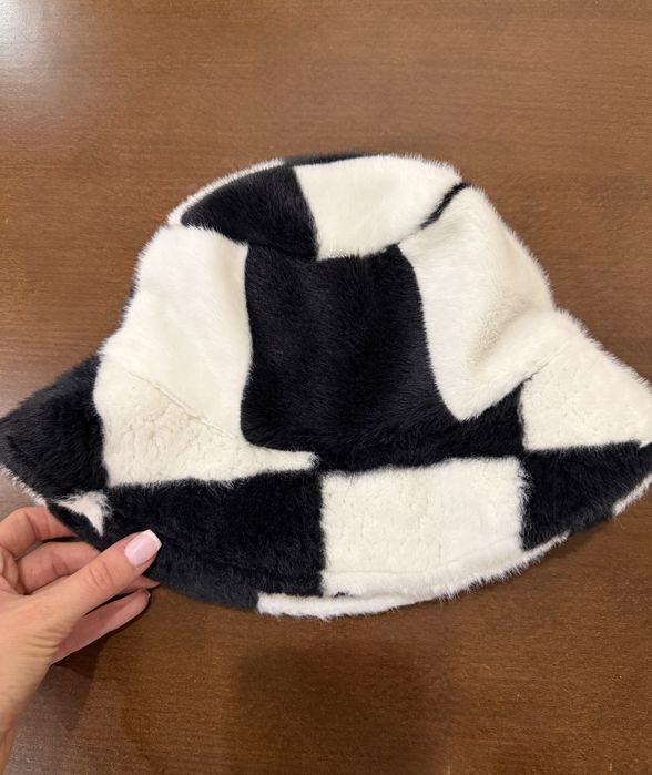 Пухкава шапка