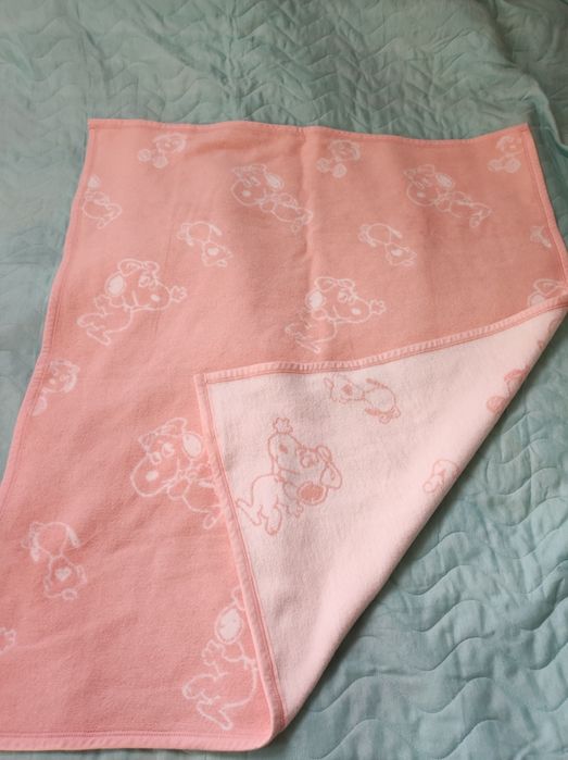 Бебешки одеала и пелени
