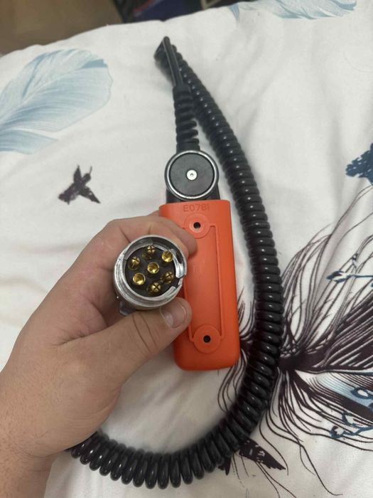 Vand telecomanda lift