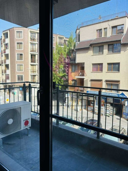 Дава се под наем Двустаен апартамент в Варна, Колхозен пазар - 68 кв.м за 600 € - Снимка #4