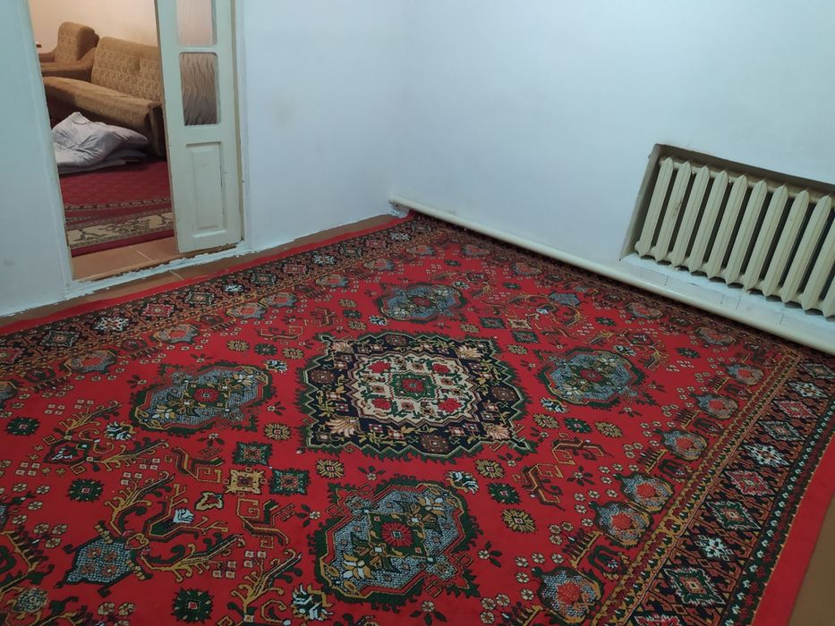 Kvartira xovli 2xonali student bollar va ishlaydiganlarga maklersiz