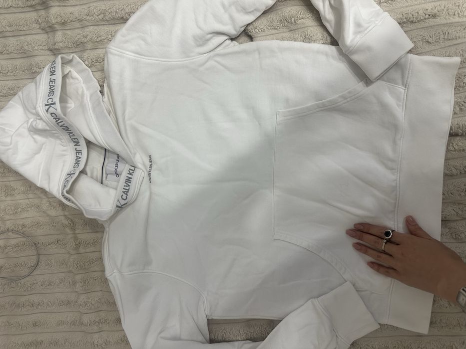 Худди Calvin Klein