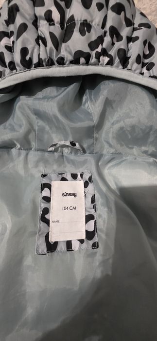 Vesta fetita marime 104 sinsay