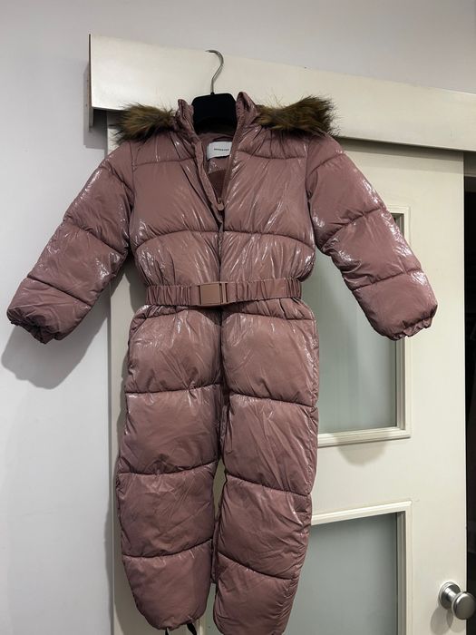 Космонавт 98 номер момиче reserved и шапка