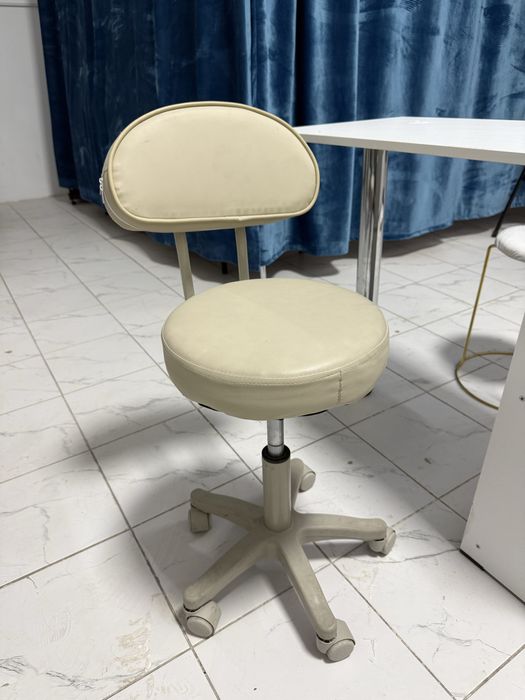 Маникюр стул стуля