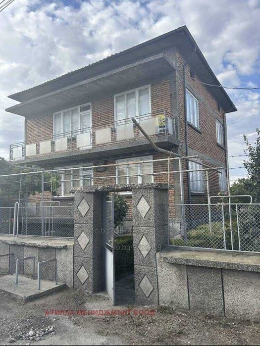 Къща, голям парцел, с. Синитово, Пазарджишко