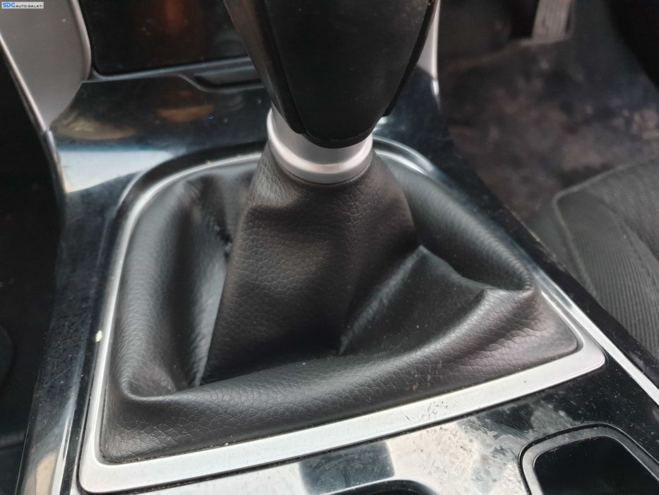 Maneta Schimbator 6 Trepte Viteze Nuca cu Manson Hyundai i40 2014 - 2019 [K9564]