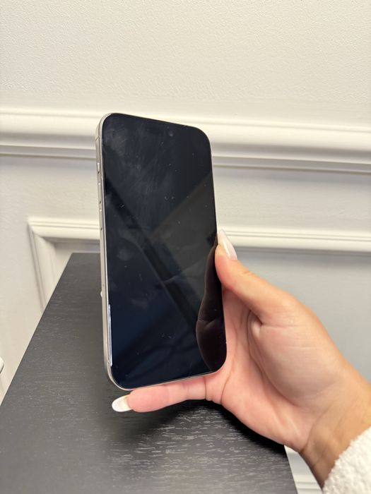 Iphone 15 PRO Titanium
