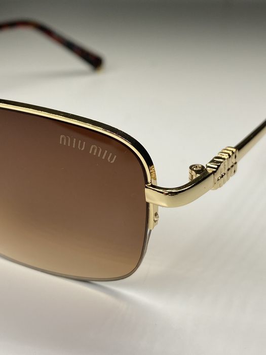 Ochelari de soare Miu Miu