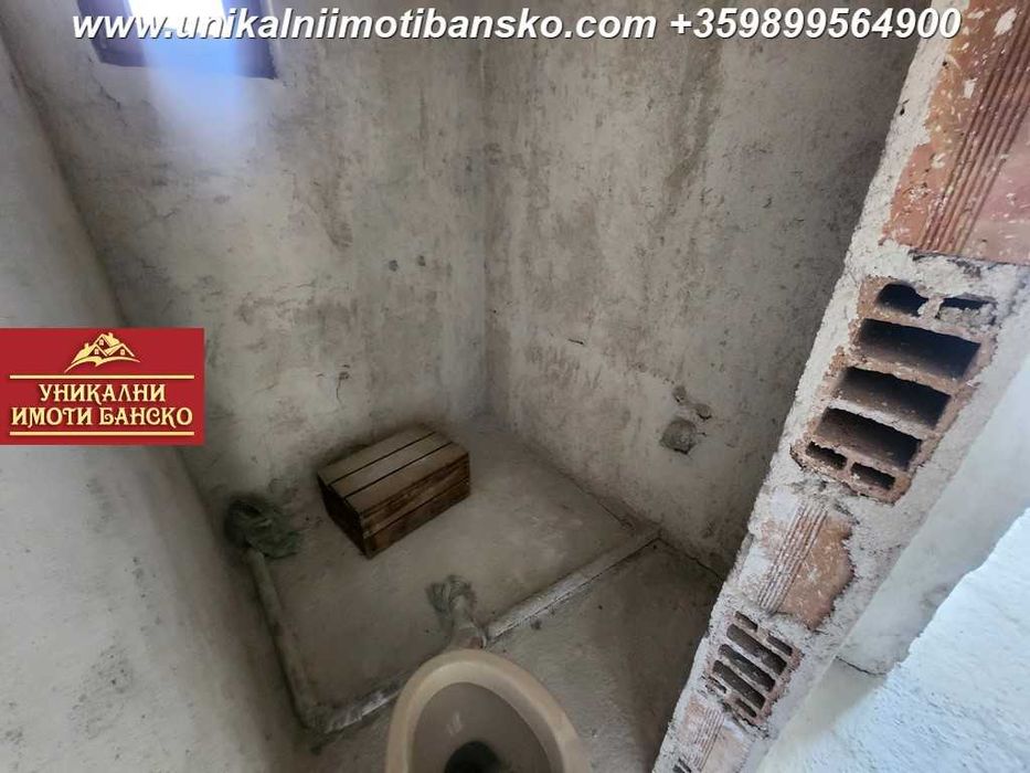 Продава се Къща в Банско - 400 кв.м за 688 €/кв.м - Снимка #2