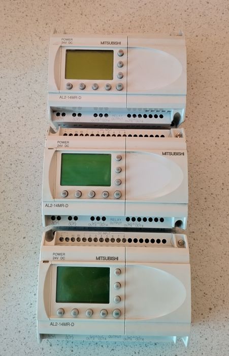 Automat programabil Mitsubishi