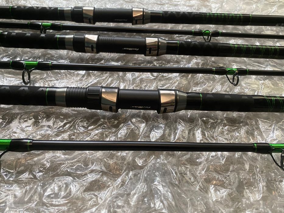 Продавам 3 броя пръчки Formax Huricane boat 2.40