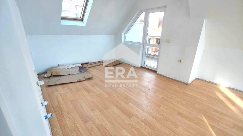 Продава се Четиристаен апартамент в Варна, Бриз - 198 кв.м за 1112 €/кв.м - Снимка #4