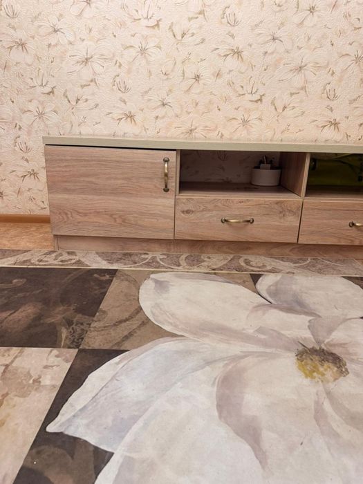 Тумба под телевизор