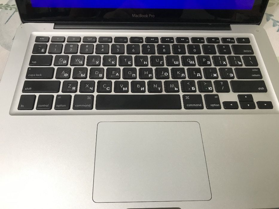 Б/У Macbook PRO 13 2010 года