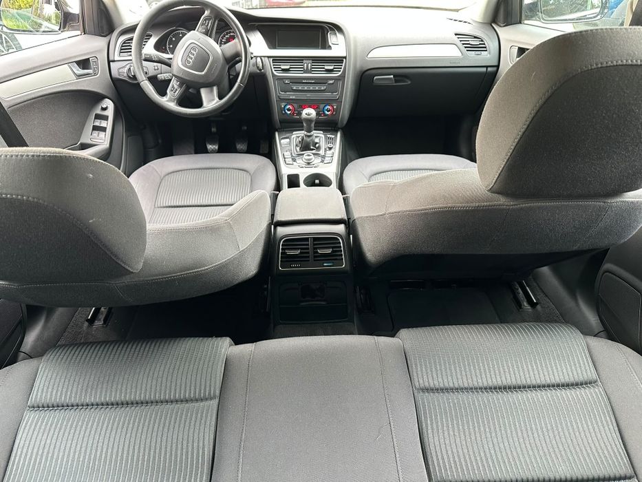 AUDI A4 an 2009 pe Acte/ EURO 5/ 2.0TDI-143CP/ Climă/ Adus Recent!