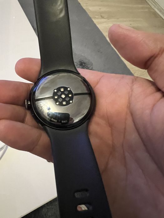 Google Pixel Watch 3 45mm nou cu loc de sim purtat de 2 ori