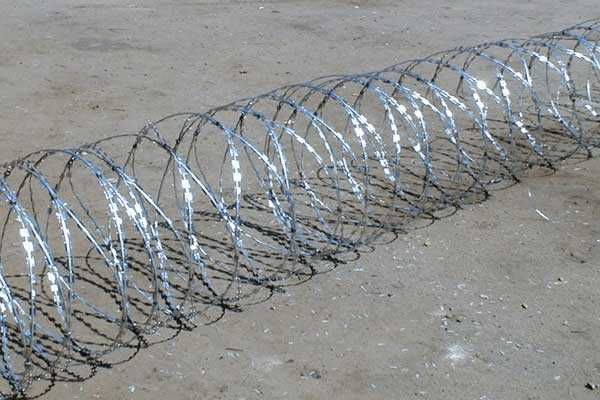 Колючая проволока ЕГОЗА