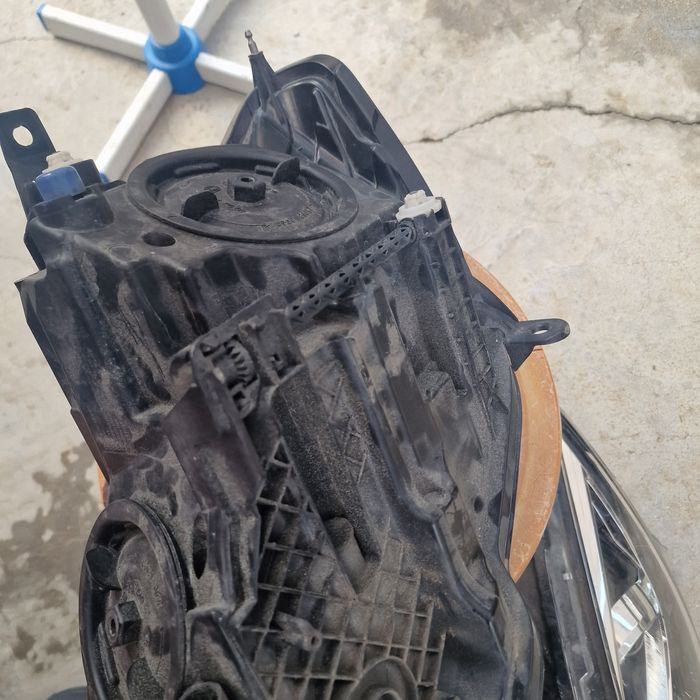 Jaguar XE 2017 десен фар 15-19