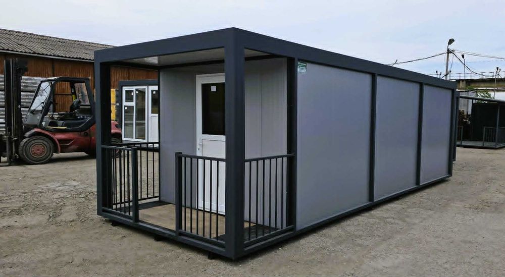 Container locuibil – 8m x 3m x 2,6m + terasă + baie