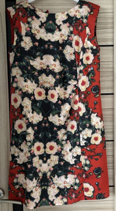 Продам женскую одежду