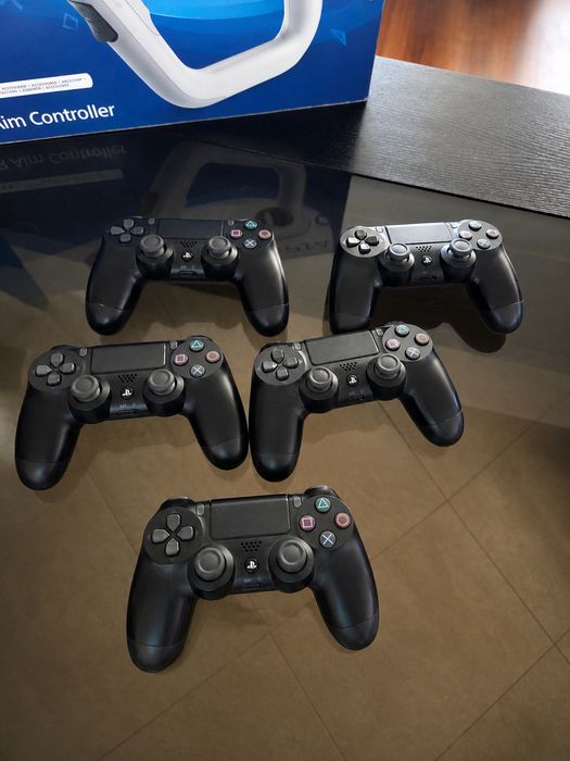 PlayStation 4 Pro + VR + аксесоари + 12 игри