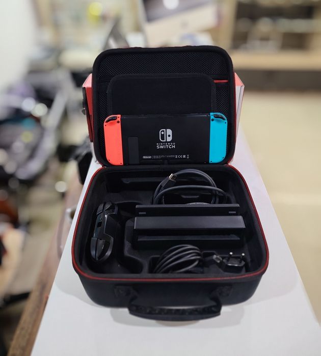 NINTENDO SWITCH Игровая приставка