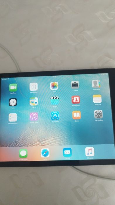 Продаю ipad все работает