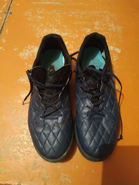 Продам сороконожки Nike Tempo