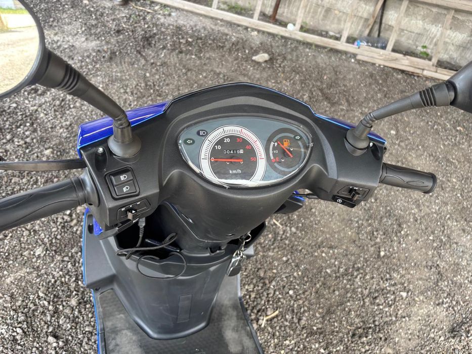 Продам скутер м8 m-moto