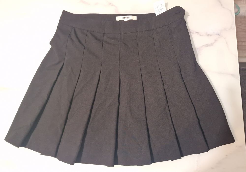 Пола Koton размер 38