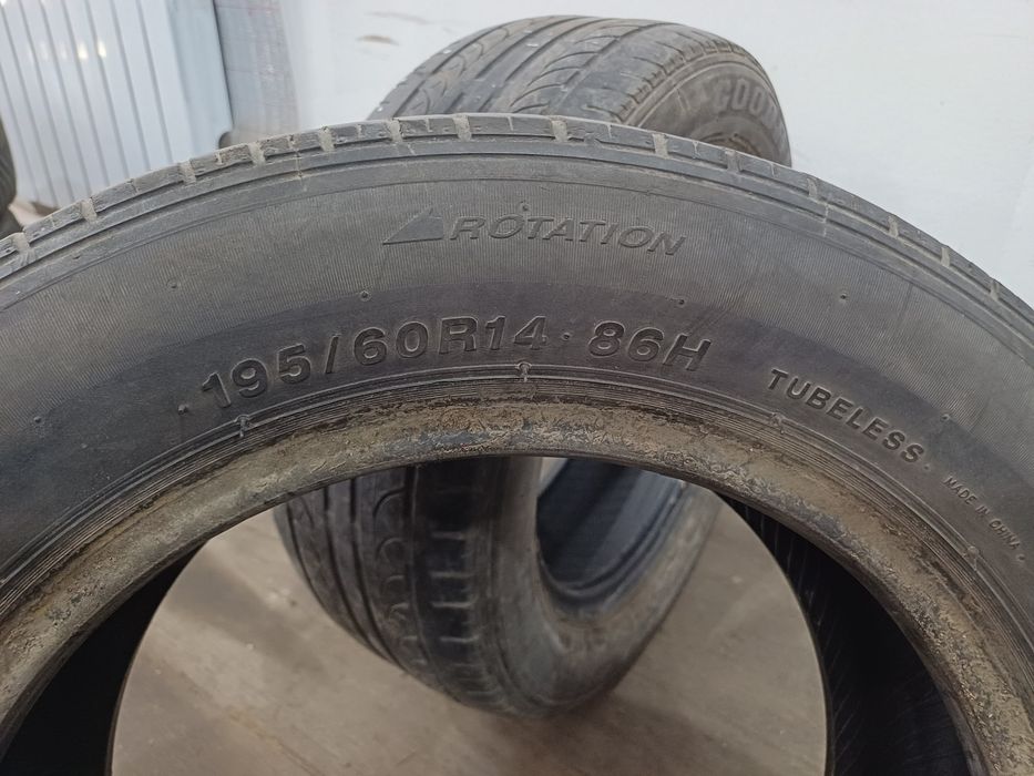 Шины 195/60 R14 Goodride пара.